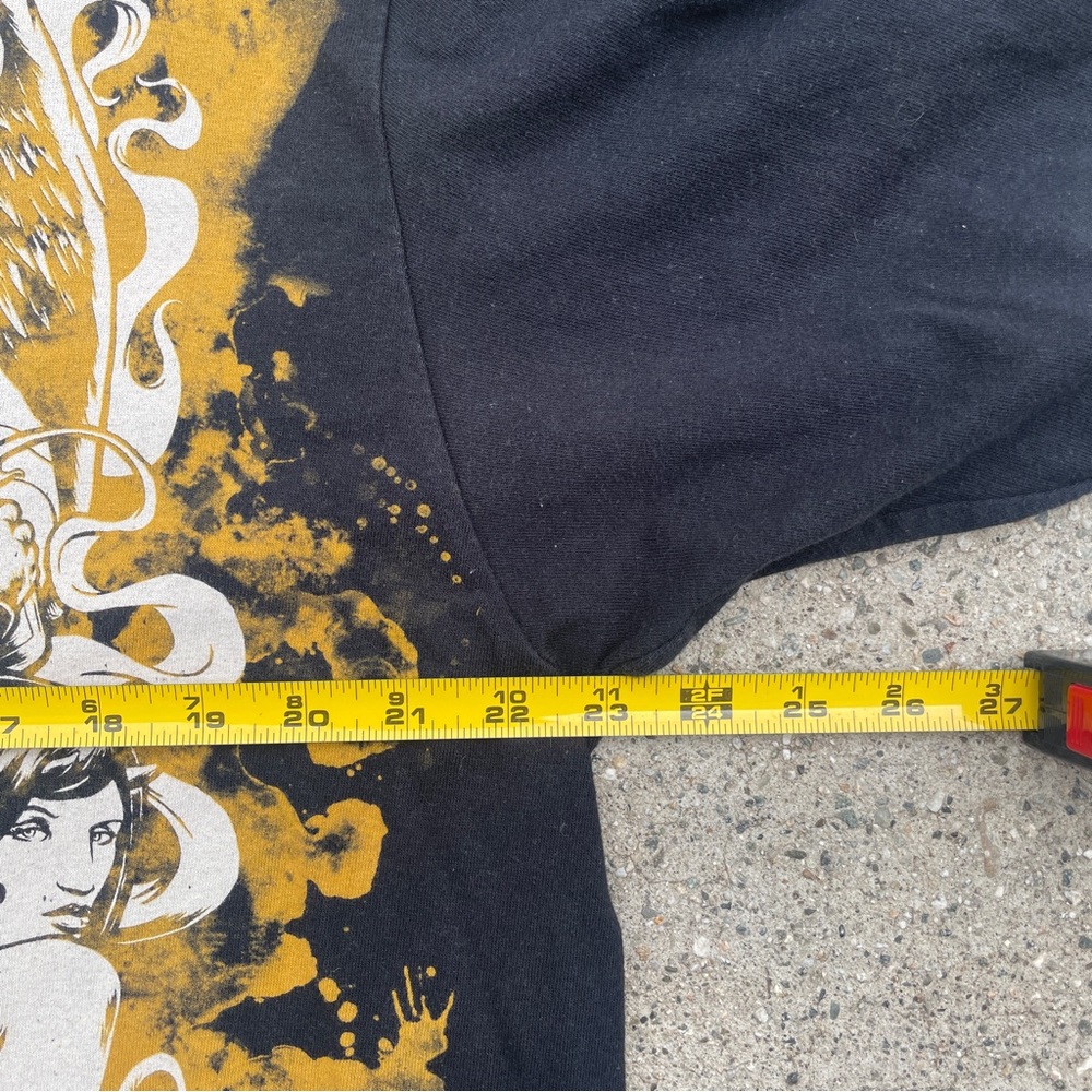 Ecko Unlimited Black and Gold Graphic T-Shirt for Men Size XL Y2K - Picture 6 of 7